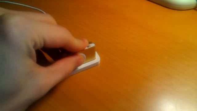 Как поставить ipod shuffle на зарядку смотреть онлайн