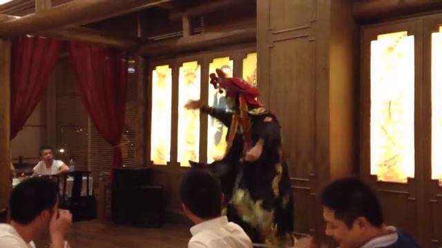 Сычуаньское Шоу - Смена масок. Шанхай ресторан на Century A смотреть онлайн