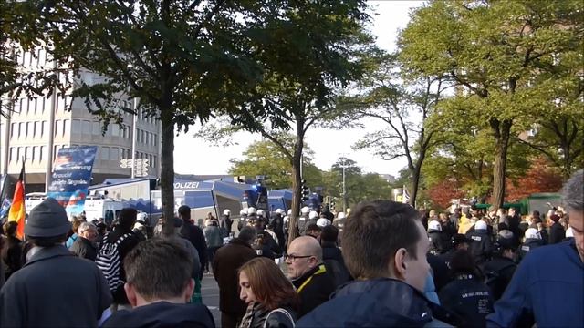 AfD Demo Hamburg 31.10.2015 смотреть онлайн