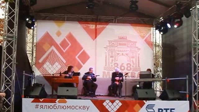 «Кармен» на домре, балалайке и клавишных гуслях смотреть онлайн