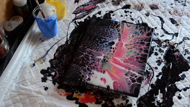 РОЖДЕСТВЕНСКИЕ ЦВЕТЫ /Акриловая заливка на строительных материалах/ FLUID ART. смотреть онлайн