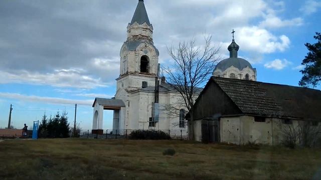 Поездка по лесу на Хрей смотреть онлайн