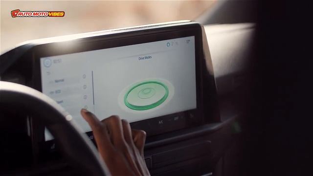 New Ford Transit Custom Limited 2023 (Artisan Red Color) - Cheapest & Affordable Van for Business смотреть онлайн