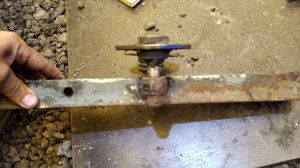 Передняя балка на минитрактор из гаражных петель .