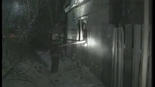 Мать с сыном сгорели в своём доме в Ревде смотреть онлайн