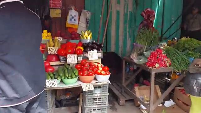 Караганда. 20.05.23г.Рынок ШЫГЫС.... смотреть онлайн