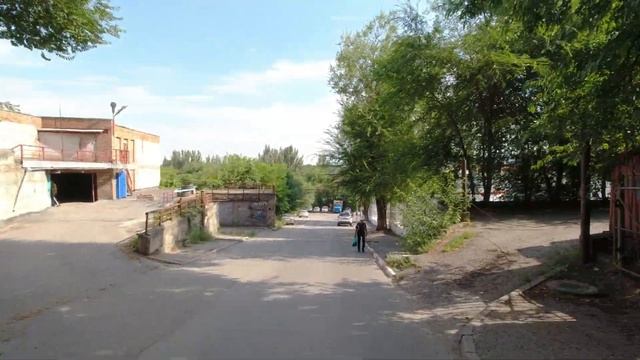 Ростов-на-Дону. Переулок Державинский. Жилищный комплекс "Державинский" возле Дона. Июль 2021 года. смотреть онлайн