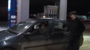 Процесс оплаты топлива на терминале самообслуживания на АЗС