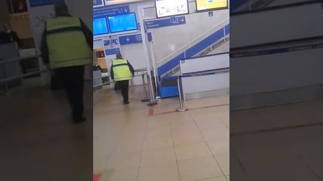 Аэропорт Одесса /Краткий путеводитель где встречать международные и внутрение самолеты[Sky Angel смотреть онлайн