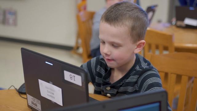 Teaching The Science Of Light With Minecraft Education Edition