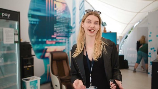 Квест в дополненной реальности, интерактивная карта и игра-платформер на Startup Village 2021