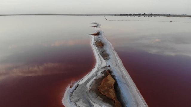 Розовое озеро, Геническ, Арбатская стрелка смотреть онлайн