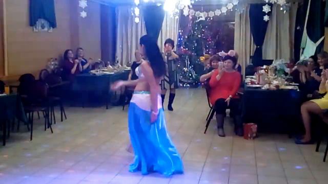 Даша Мельник, наш корпоратив смотреть онлайн