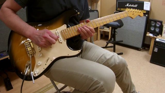 Fender 50th Anniv. American Deluxe Stratocaster Clean смотреть онлайн