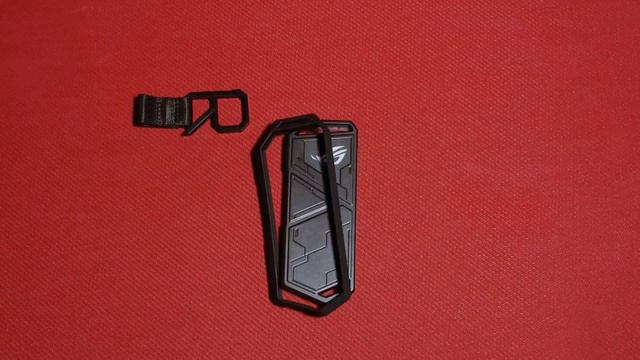 Asus ROG Strix Arion Kutu Açılışı смотреть онлайн