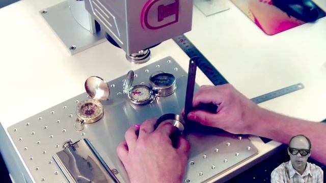 Лазерная гравировка на искривлённых поверхностях Легко!