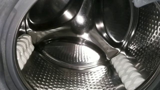 NEW Bauknecht Washing Machine