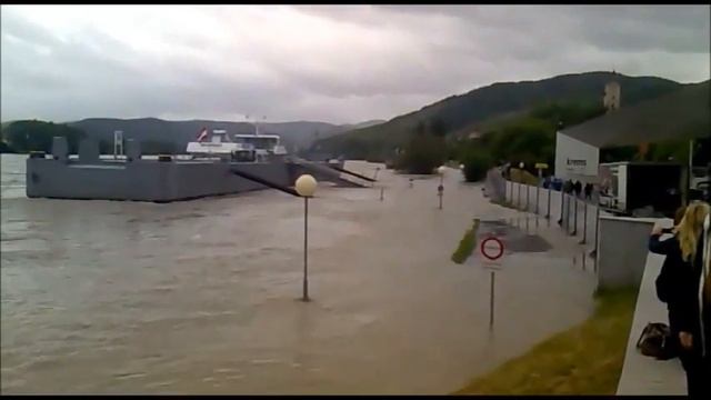 Hochwasser Juni 2013 Krems/D смотреть онлайн