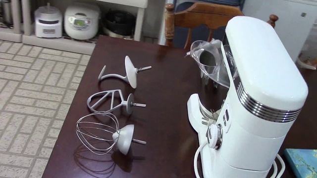 The Commercial KitchenAid KSM8990OB Stand Mixer 8 Quart Review смотреть онлайн