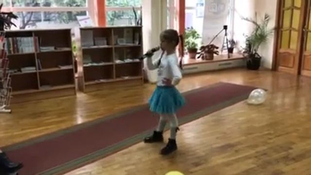 Мне сегодня скучно - Милана Андреева смотреть онлайн