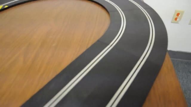 ASE - Pedal Powered Slot Car Race Track Setup смотреть онлайн