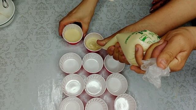 Капкейки. Өте жұмсақ кекс. Қазақша рецепт. Классический ванильные капкейки. смотреть онлайн