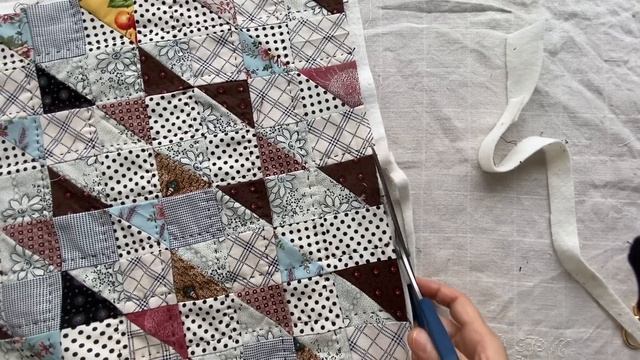 パッチワークで作るトートバックの作り方/ミシンでサクッと出来るのに凄く凝って見えてしまう！見た目より簡単作品/サイズ３６cmx３６cmx１ｃｍ смотреть онлайн