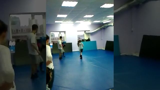 Супер Нокдаун ребенка-чемпиона Гаделии Даниила смотреть онлайн