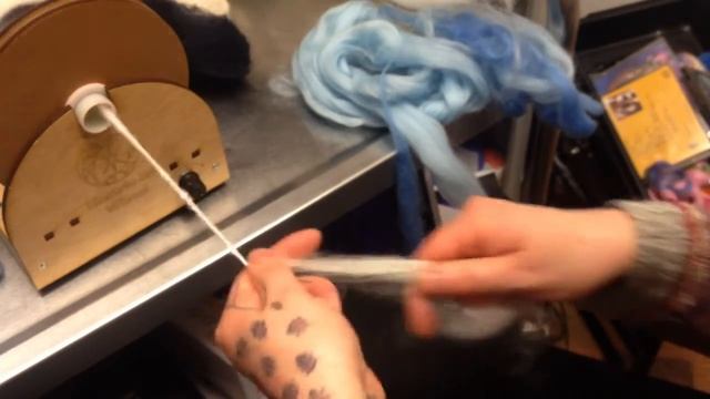 Introduction to Art Yarns смотреть онлайн