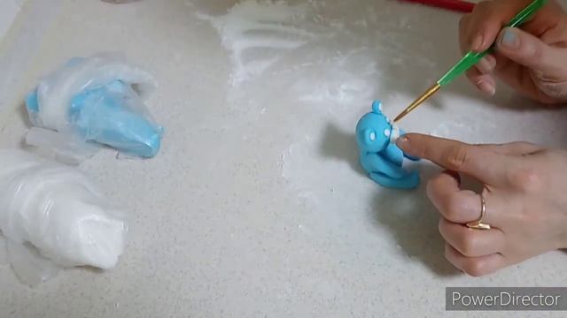 Торт на годик мальчику?Как сделать медвежонка из мастики. 3-х цветный торт. смотреть онлайн