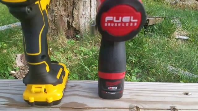 Milwaukee 12v Fuel Vs. Dewalt 12v Xtreme 5/16 HEX Lag Bolt Face Off !!