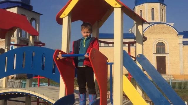 Кувырок на горке