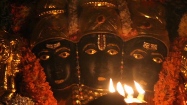 हे दत्त योगेश्वर वासुदेव ( Female ) । He datta yogeshwar vasudev ( Female ) смотреть онлайн