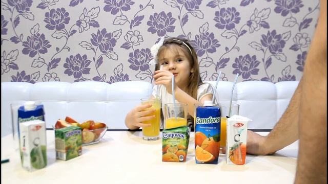 ЕСТЬ ЛИ РАЗНИЦА МЕЖДУ СВЕЖЕВЫЖАТЫМ 100% СОКОМ И МАГАЗИННЫМИ СОКАМИ? смотреть онлайн