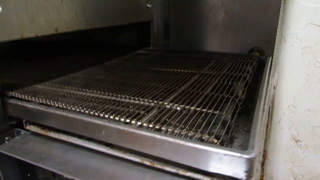 Lincoln Impinger 1100 Series Ventless Double Electric Conveyor Ovens with Custom Mobile Table. смотреть онлайн