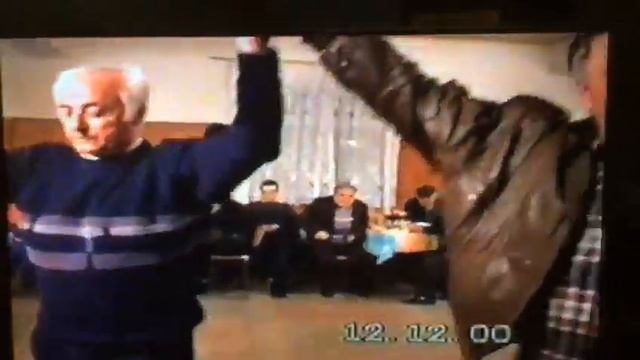 Танец Амшенских армян 2000 год | Amshen hamshen vodnavor смотреть онлайн