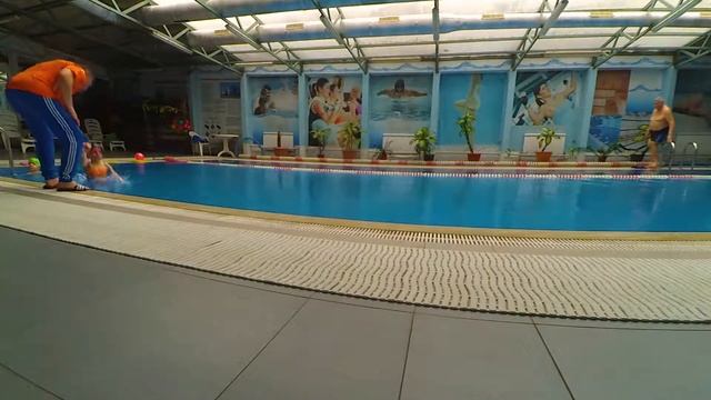 Учимся плавать с тренером в Leader Sport. 10 тренировок. 2018 год, февраль. смотреть онлайн