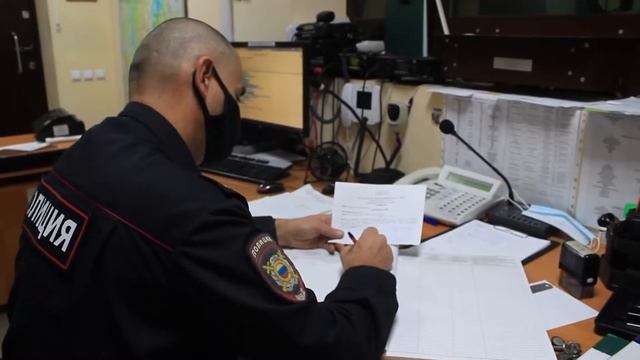 Раскрытие краж для полицейских - дело привычное смотреть онлайн