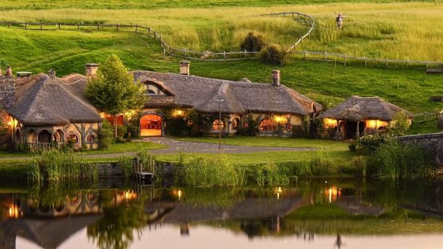Lord Of The Rings _ The Shire _ Ambience & Music смотреть онлайн