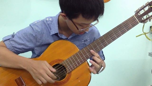 Tombe La Neige - Classical Guitar смотреть онлайн