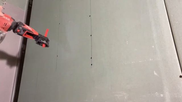 Hilti SD 5000 A22 with SD-M 2 screw magazine attachment in action смотреть онлайн