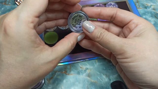 ASHERA / СВОТЧИ ПРЕССОВАНЫХ ТЕНЕЙ смотреть онлайн