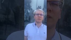 Роберт Рождественский, Баллада о маленьком человеке