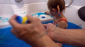 Цифра ЧЕЛЛЕНДЖ в Джели Баф видео от Макса и Кати Gelli Baff