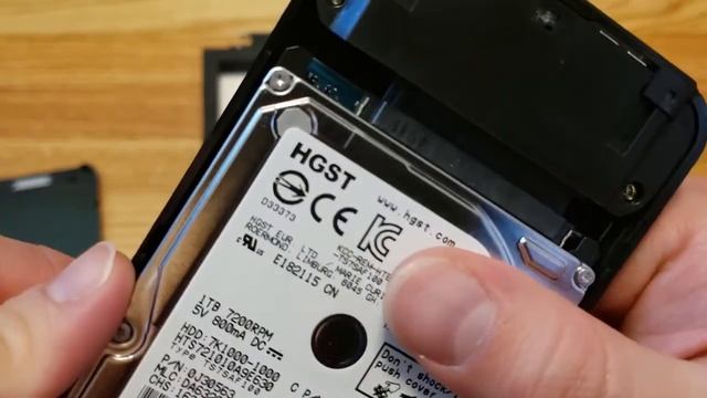 Sabrent USB HDD Enclosure Setup & Review смотреть онлайн