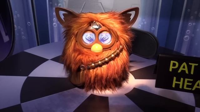 Furbacca Chewbacca Furby demo from Hasbro at Toy Fair 2015 смотреть онлайн