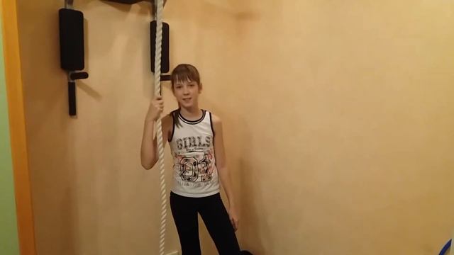 Необычные упражнения на канате для детей! смотреть онлайн