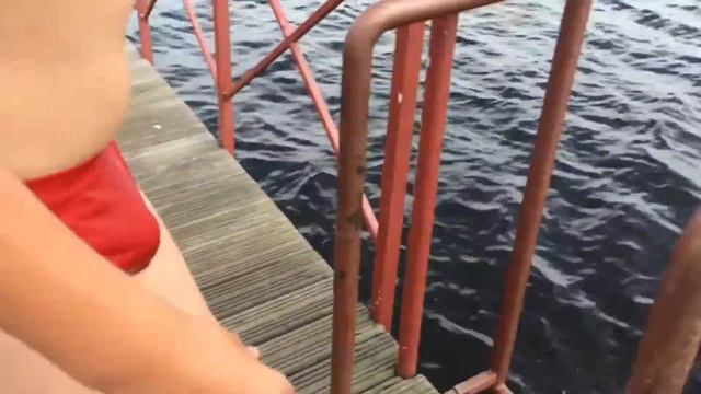 VLOG#1:брат утопил полотенце