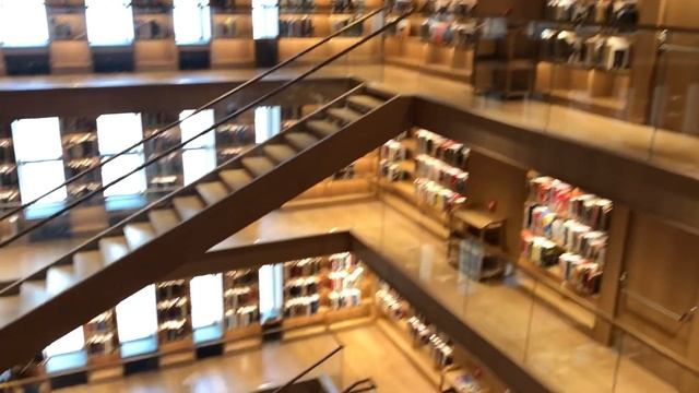 Стамбул, что посмотреть: культурный центр Ататюрка / библиотека