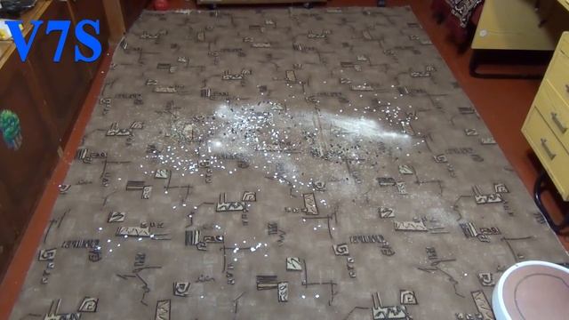 Уборка Chuwi ILIFE V7 против ILIFE V7S кто убирает лучше - тестовое сравнение